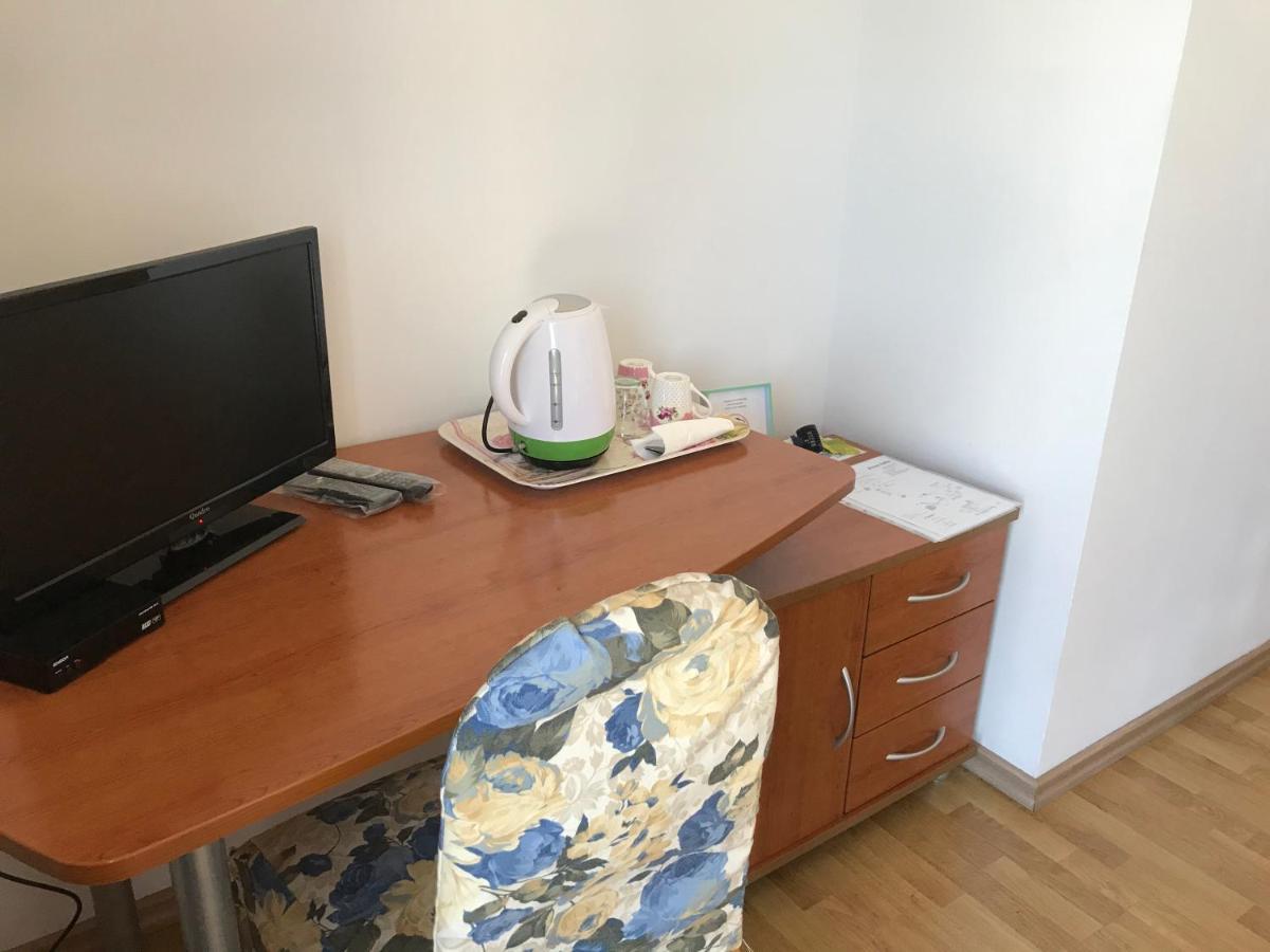 Pink Inn Подстрана Экстерьер фото